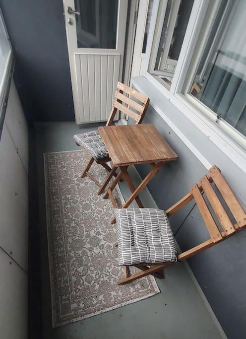 Anjala - Cozy Apartment Near City Centre 罗瓦涅米 外观 照片